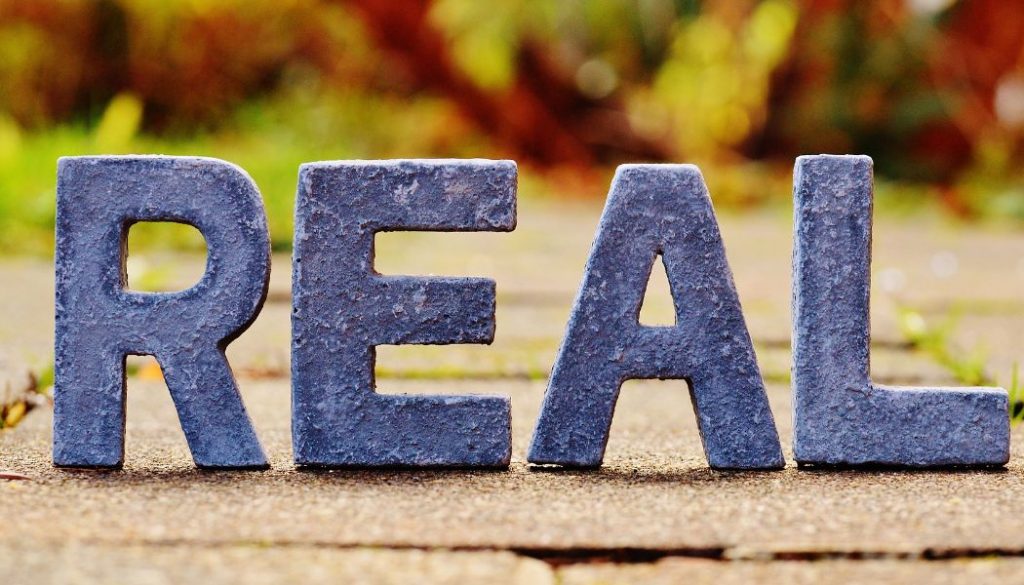 Wie schaffen wir es, Jugendliche zu mündigen Bürger*innen einer gemeinsamen Gesellschaft zu bilden, wenn die Grundlage dieser Gesellschaft – eine geteilte Realität – nicht mehr existiert?